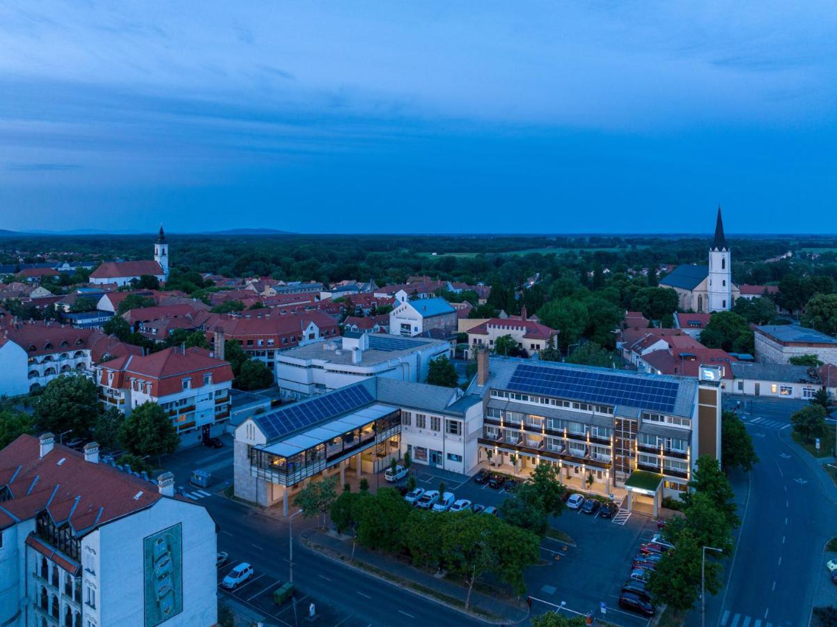 Hotel Bodrog Wellness & Elix Spa Sárospatak Zewnętrze zdjęcie